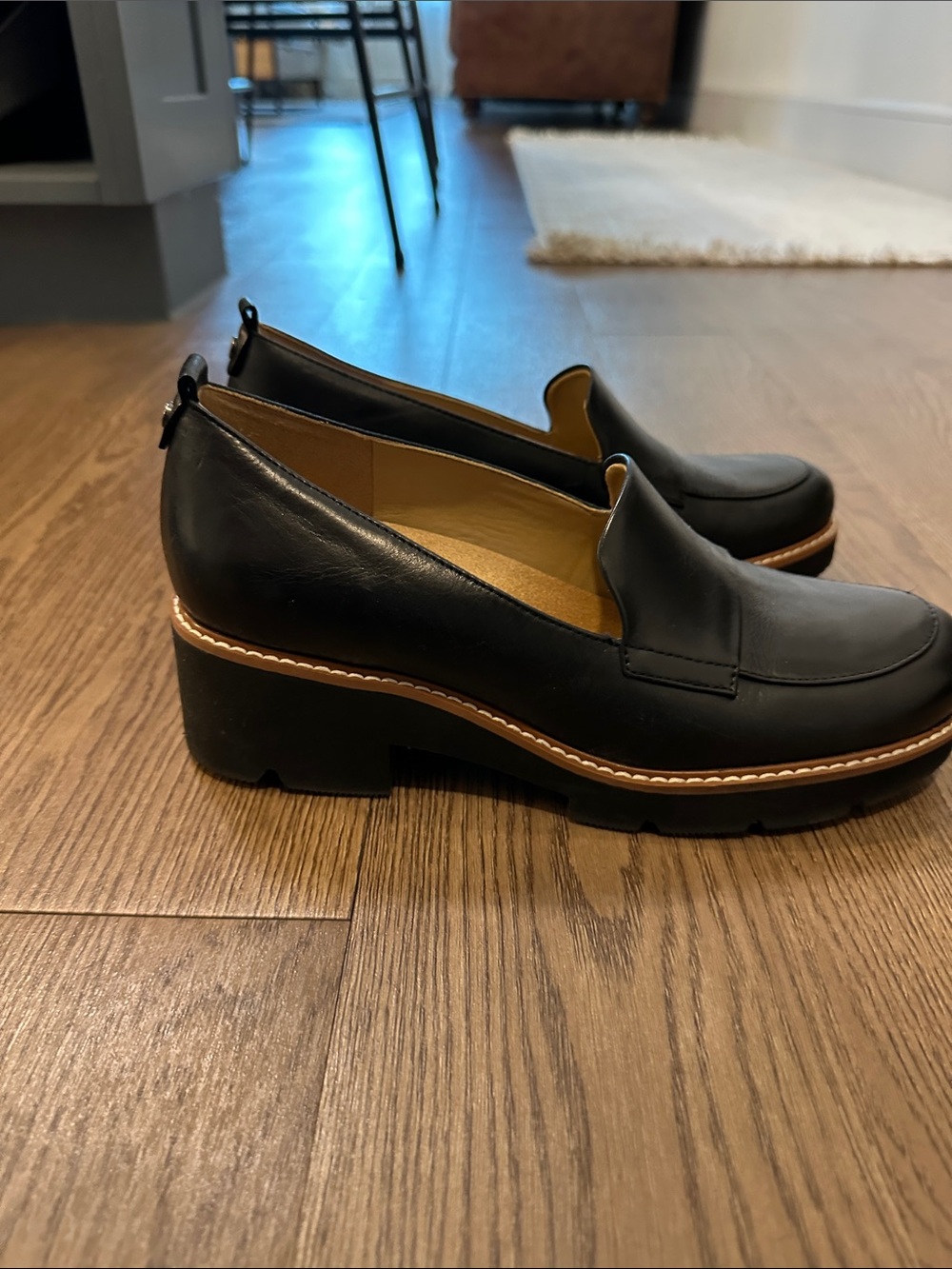 Naturalizer Black Leather Slip-On Mules - Picture 2 of 4